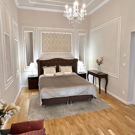 Angeloroma Deluxe Apartment Prag Dış mekan fotoğraf